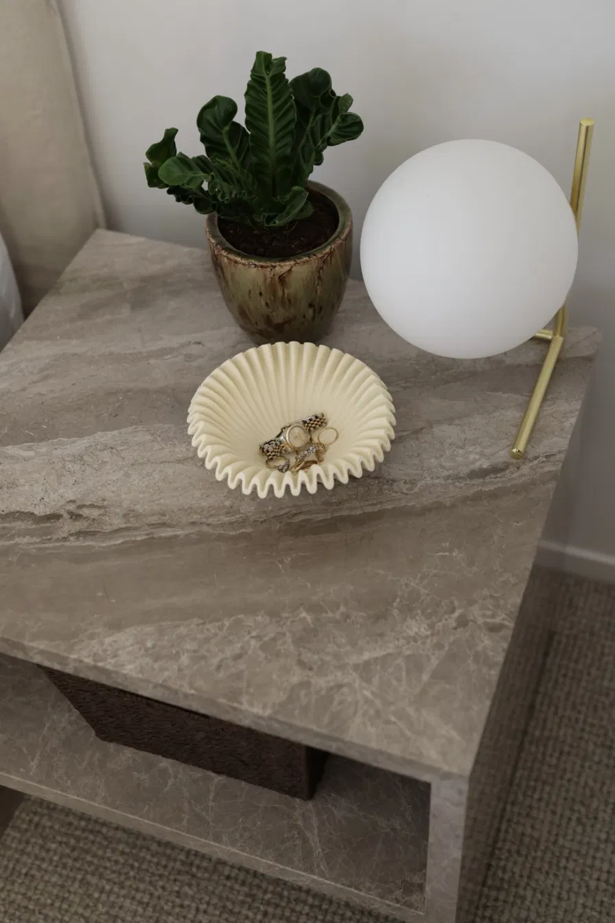 Lunar River marble detail